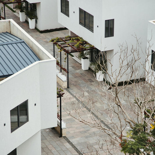 The Solar-Powered Sentinel: How MUBVIEW GX8S is Reinventing Home Security with 360° Intelligence